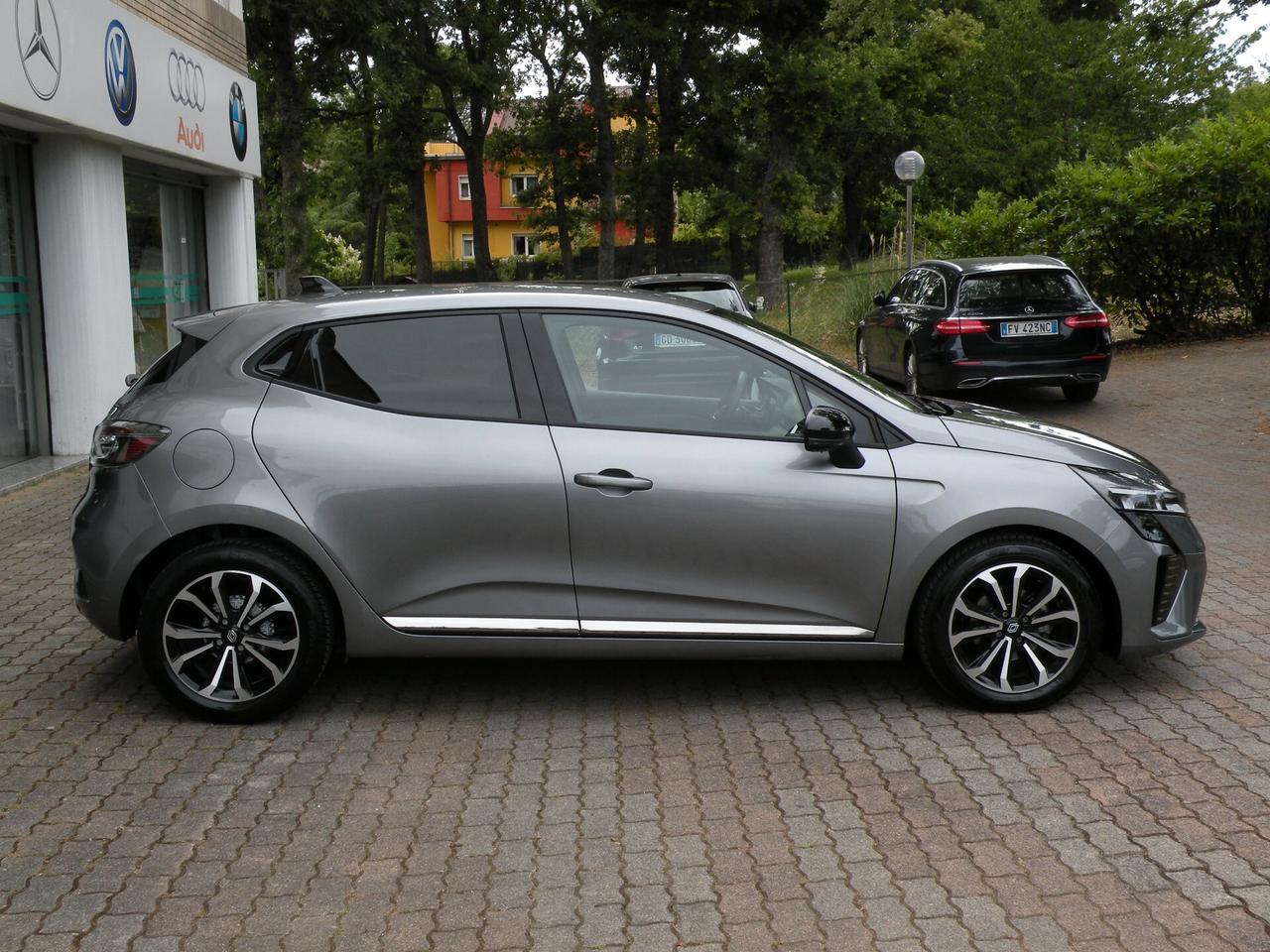 RENAULT CLIO 1.0 90CV TECHNO 2025