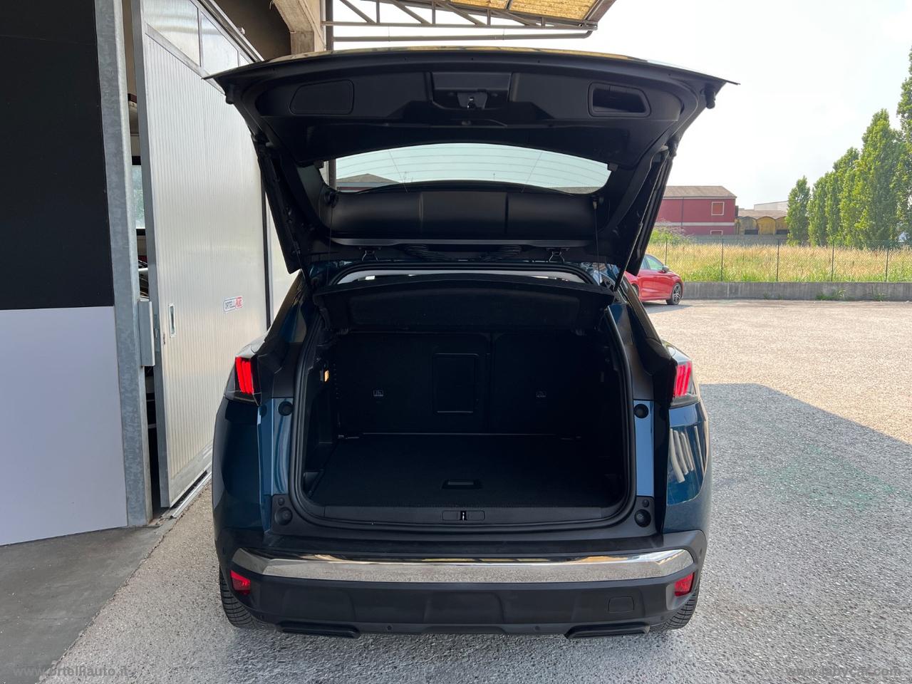 PEUGEOT 3008 PureTech Turbo 130 S&S EAT8 Allure IVA DEDUCIBILE