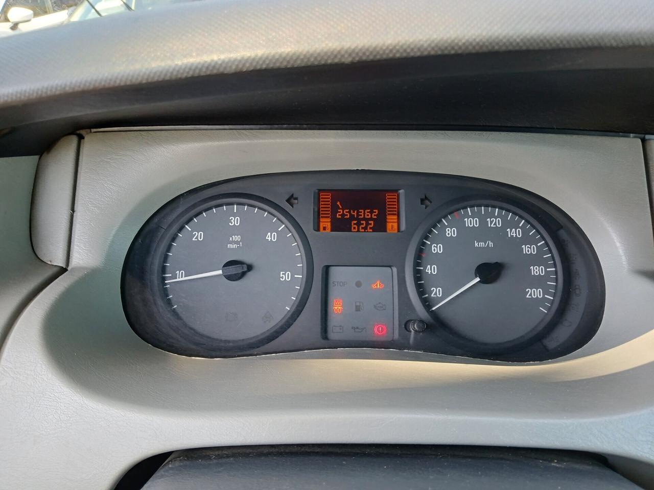 Opel Vivaro 29 2.5 CDTI PL-TN Combi Semivetrato