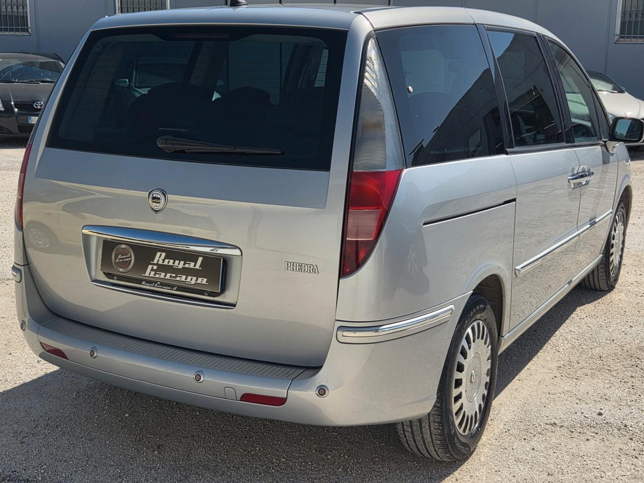 Lancia Phedra 2.0 MULTIJET EMBLEMA 8 POSTI