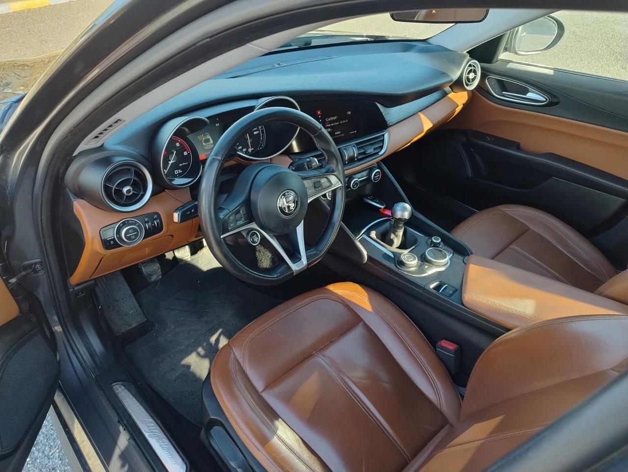 Alfa Romeo Giulia 2.2 Turbodiesel 180 CV Super