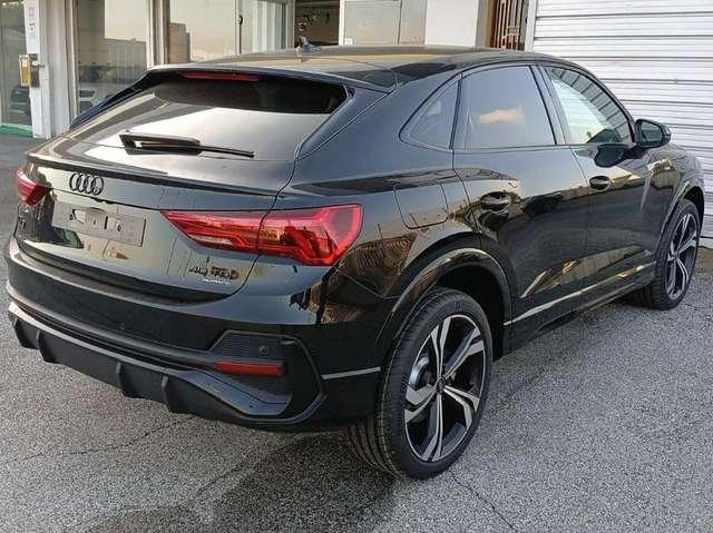 Audi Q3 Q3 40 2.0 tdi Identity Black 4X4 193cv s-tr. 20"