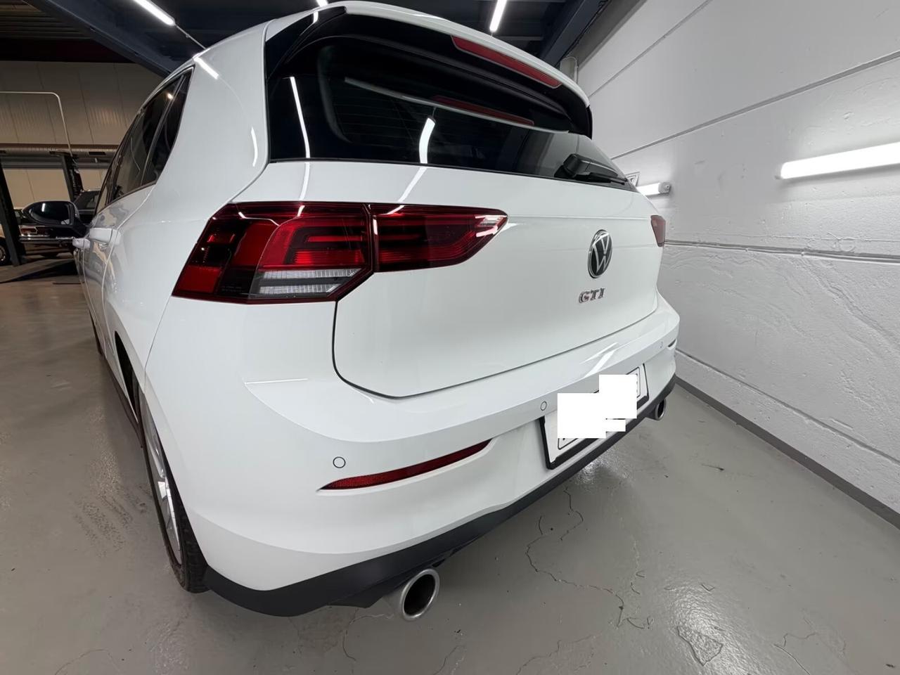 Volkswagen Golf GTI 2.0 TSI