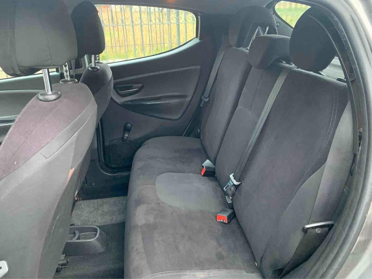 Lancia Ypsilon 1.3 MJT 95 CV