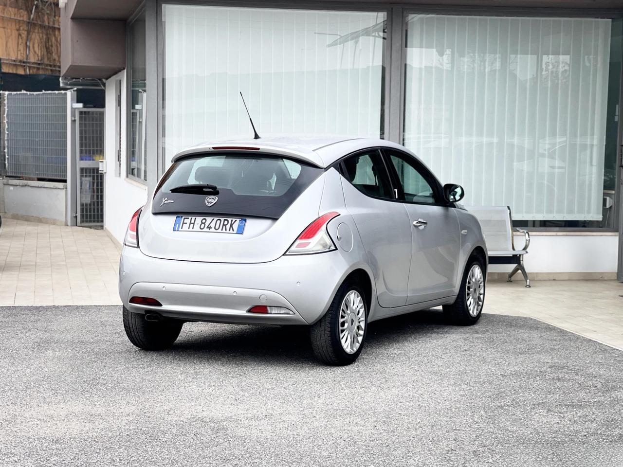 Lancia Ypsilon 1.2 Benzina 69 CV E6 Neo - 2017