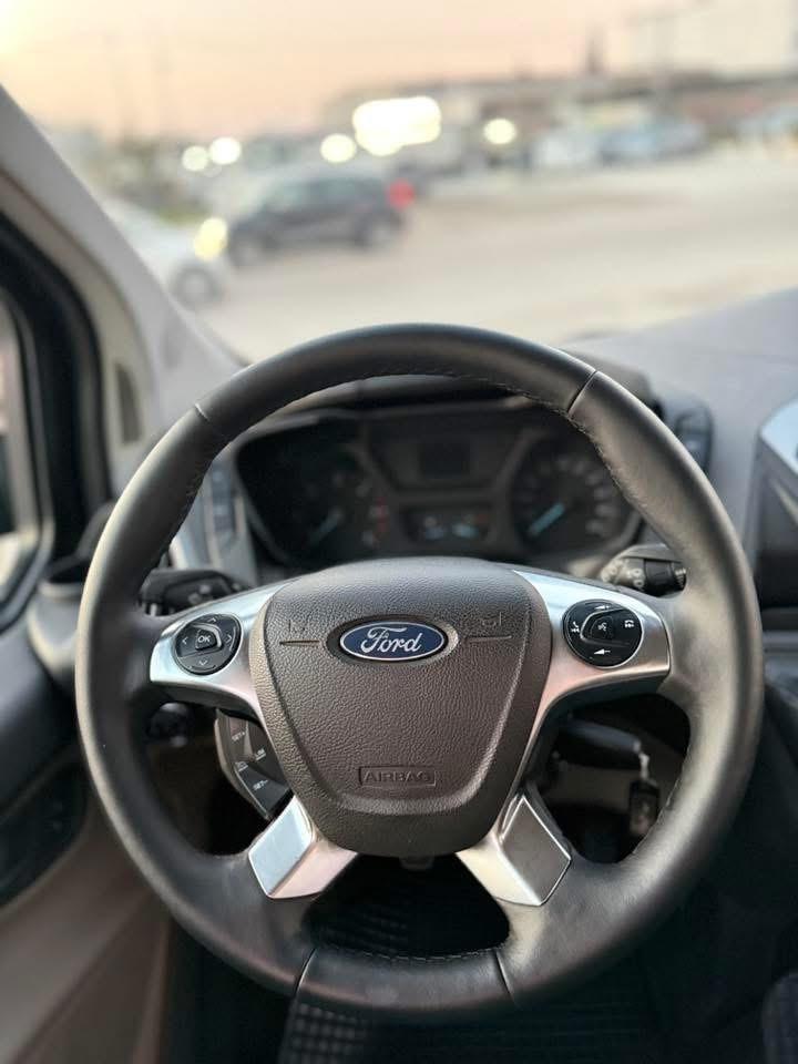 Ford Transit Custom 310 2.0 TDCi 130 cv 8 posti