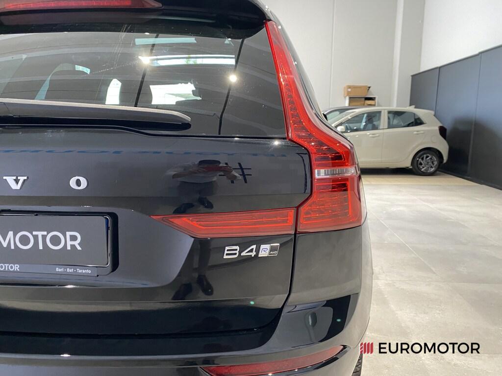 Volvo XC60 2.0 B4 R-Design AWD Geartronic