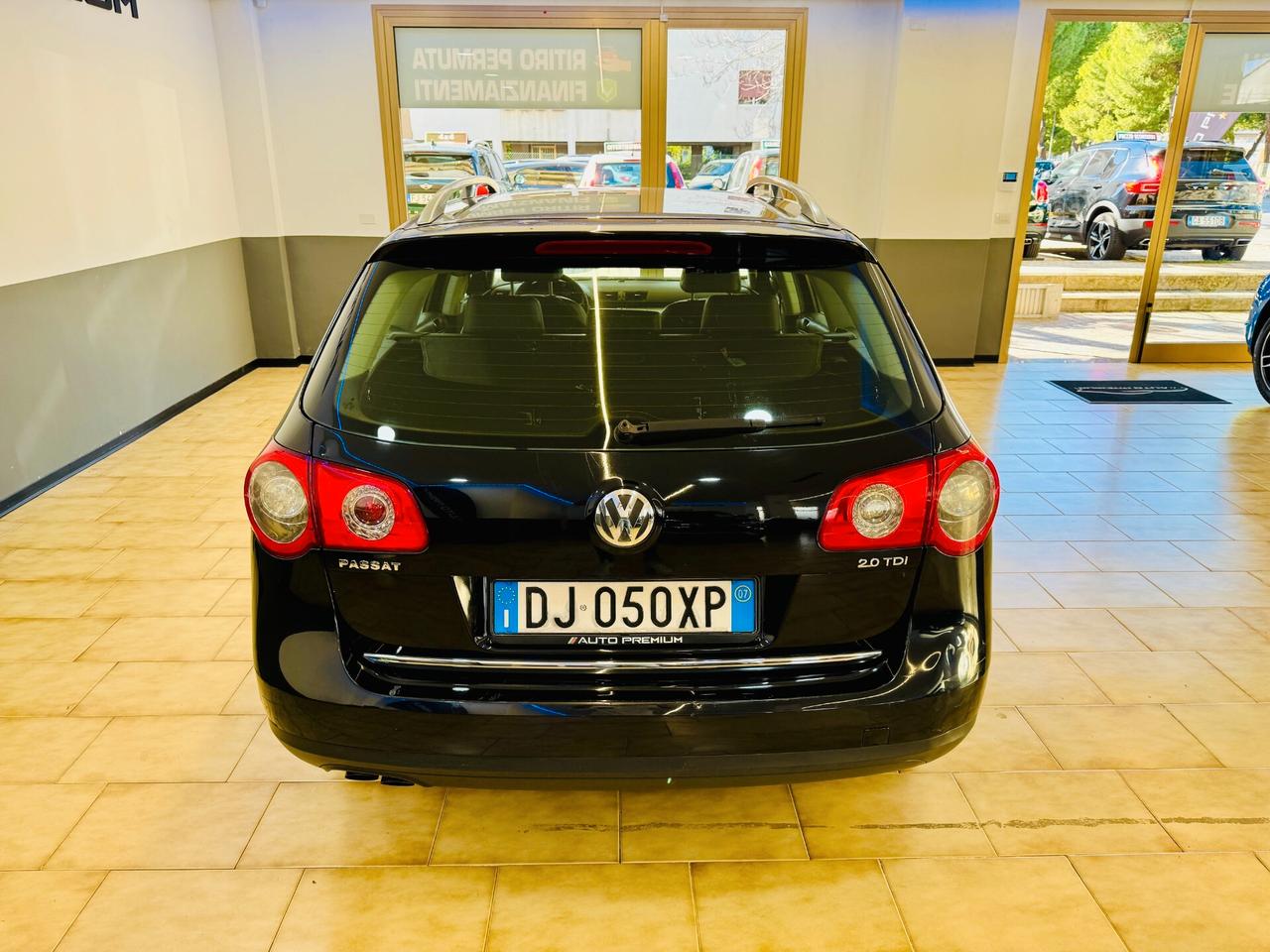 Volkswagen Passat 2.0 16V TDI Var. Comfortline