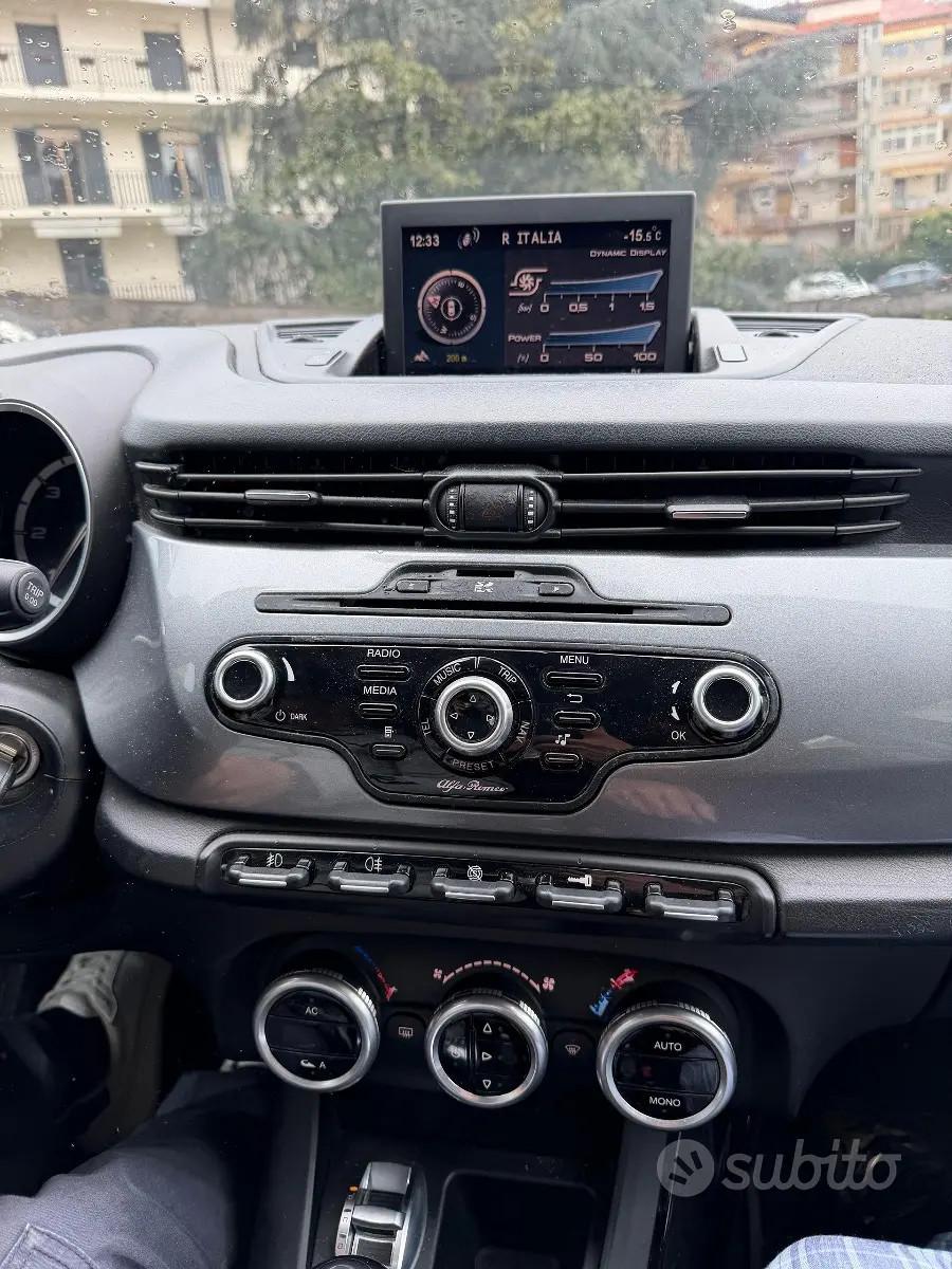 alfa romeo giulietta 2.0 exclusive diesel full