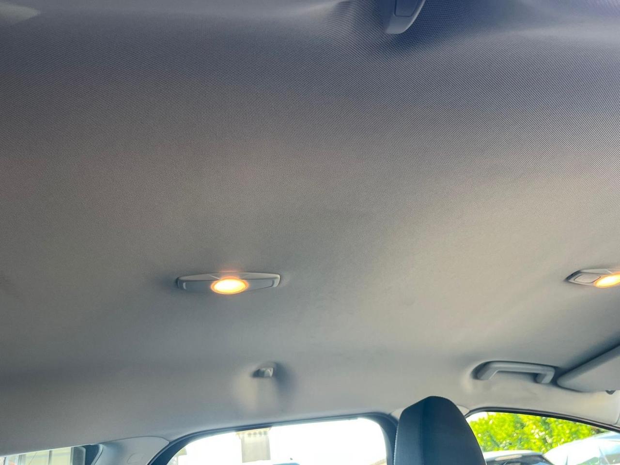 Ford focus 1.5 120 cv N1 autocarro con posti ivata