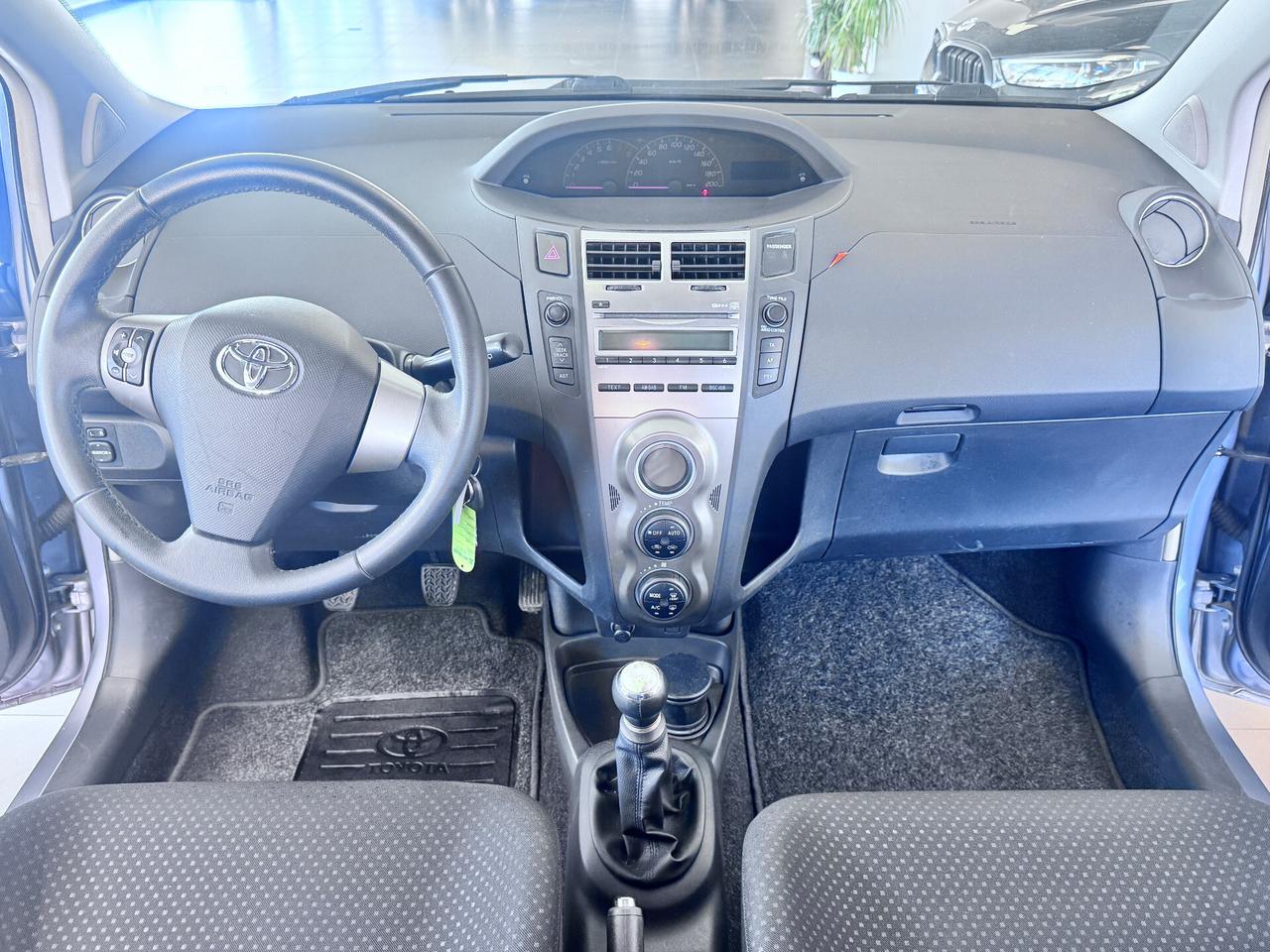 Toyota Yaris 1.0 5 porte Now