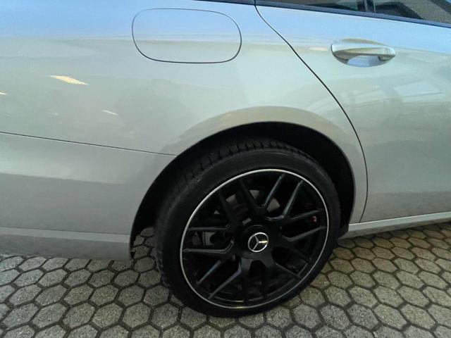 MERCEDES-BENZ E 220 d S.W. 4Matic Auto Premium