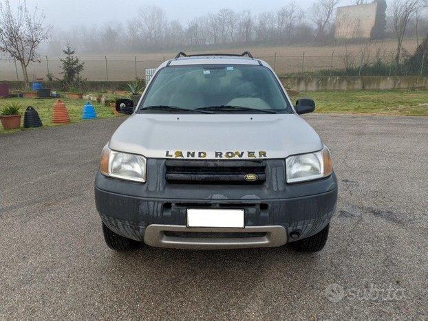 Land Rover Freelander 2.0 TD 3p. Hardback