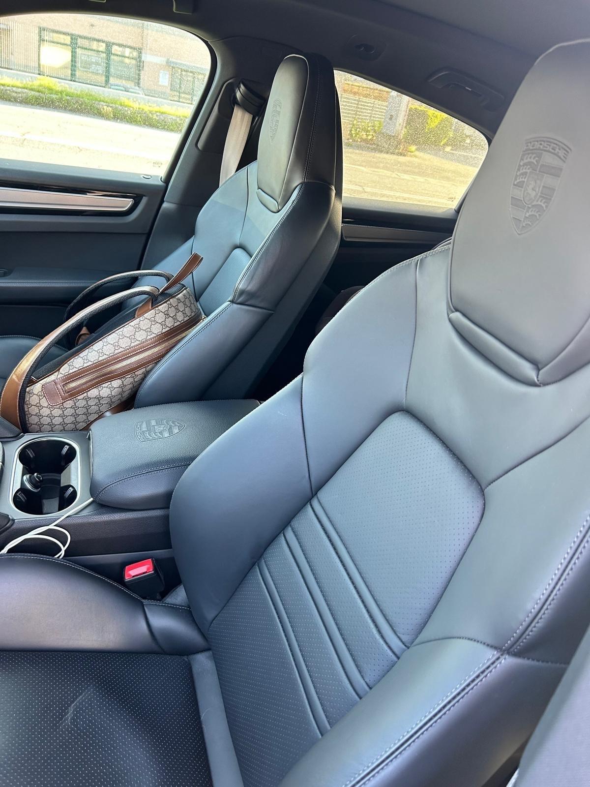 Porsche Cayenne Coupé 3.0 V6 Platinum Edition