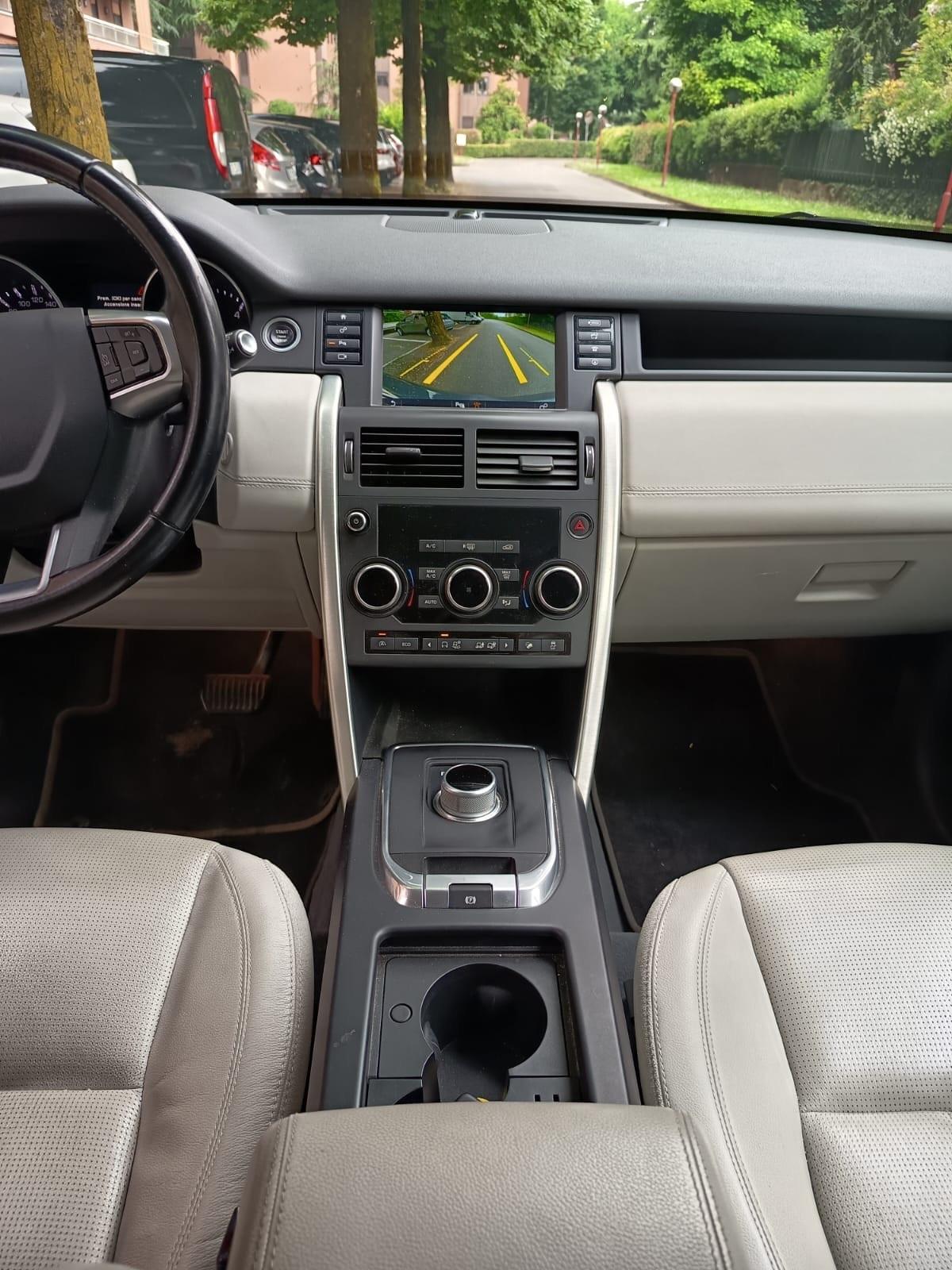 Land Rover Discovery Sport Discovery Sport 2.0 TD4 150 CV Auto Premium Business Edition. 4X4