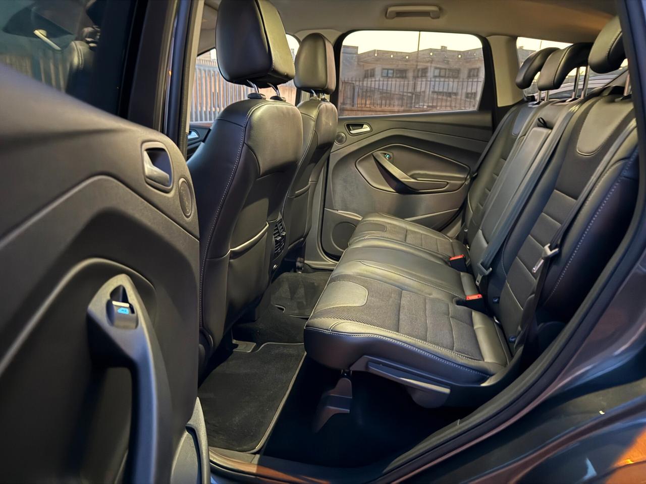 Ford Kuga 2.0 TDCI 120 CV S&S 2WD Titanium Navi Pelle