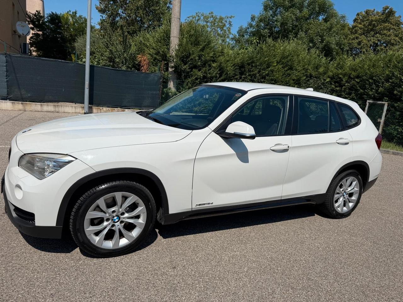 BMW X1 2.0 xdrive - AUT. - 4X4 - NAV. - 12 MESI DI GARANZIA -