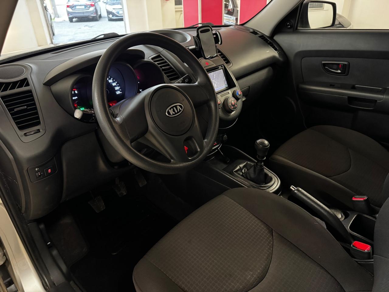 Kia Soul 1.6 Benz-UniPro-Navi-Telef-KmCertif-Garantita-Permute-