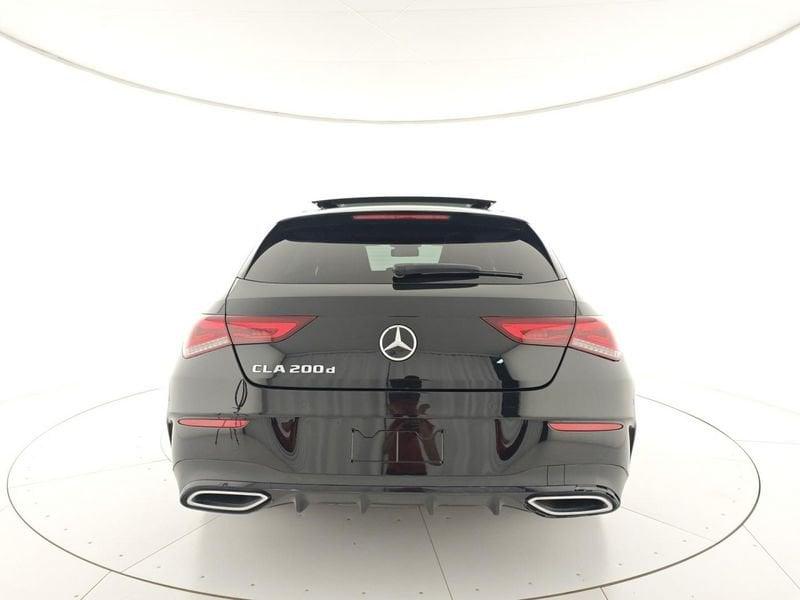 Mercedes-Benz CLA 200 d Automatic Shooting Brake Premium