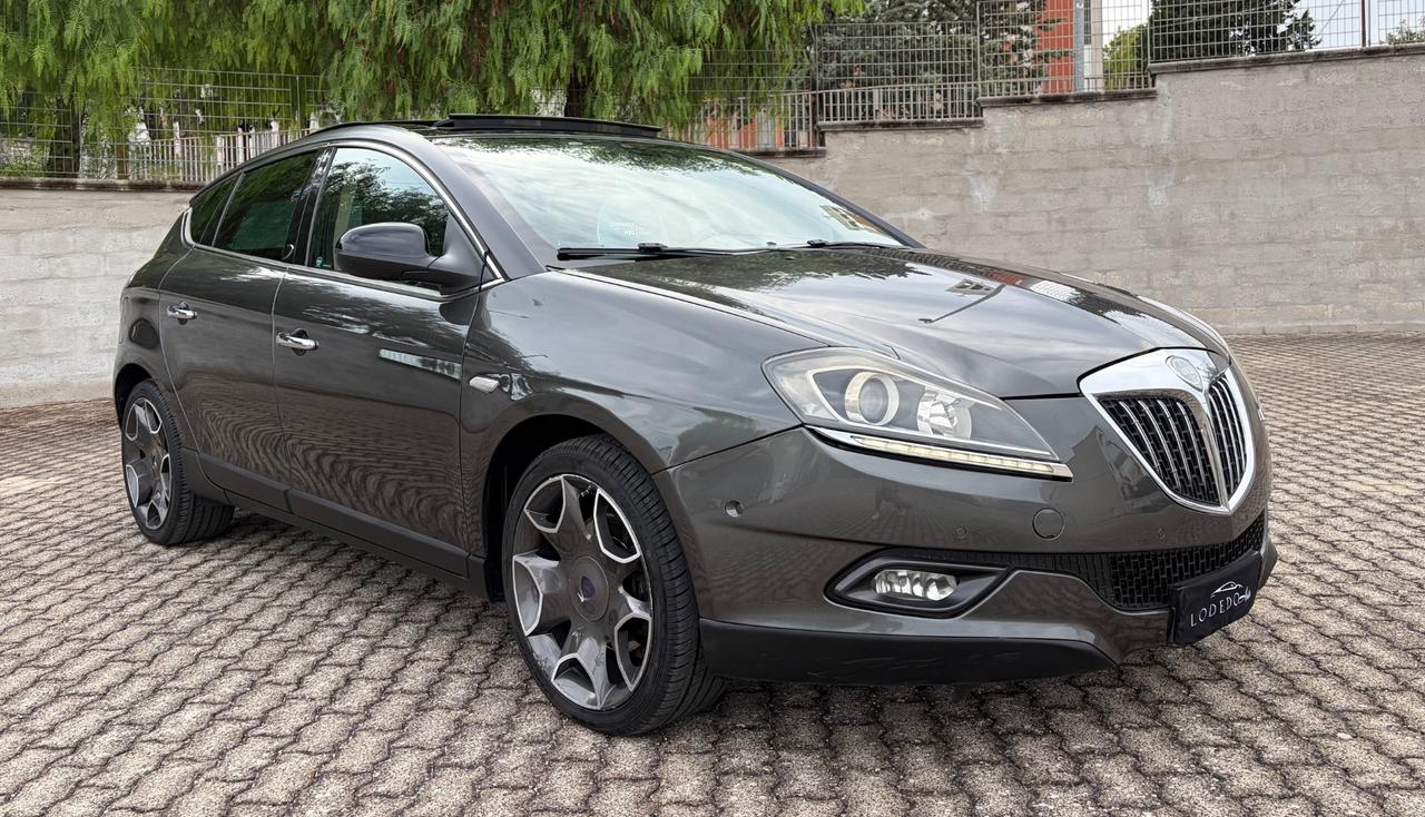 Lancia Delta 1.9 MJT Twinturbo Platino Tetto Apribile