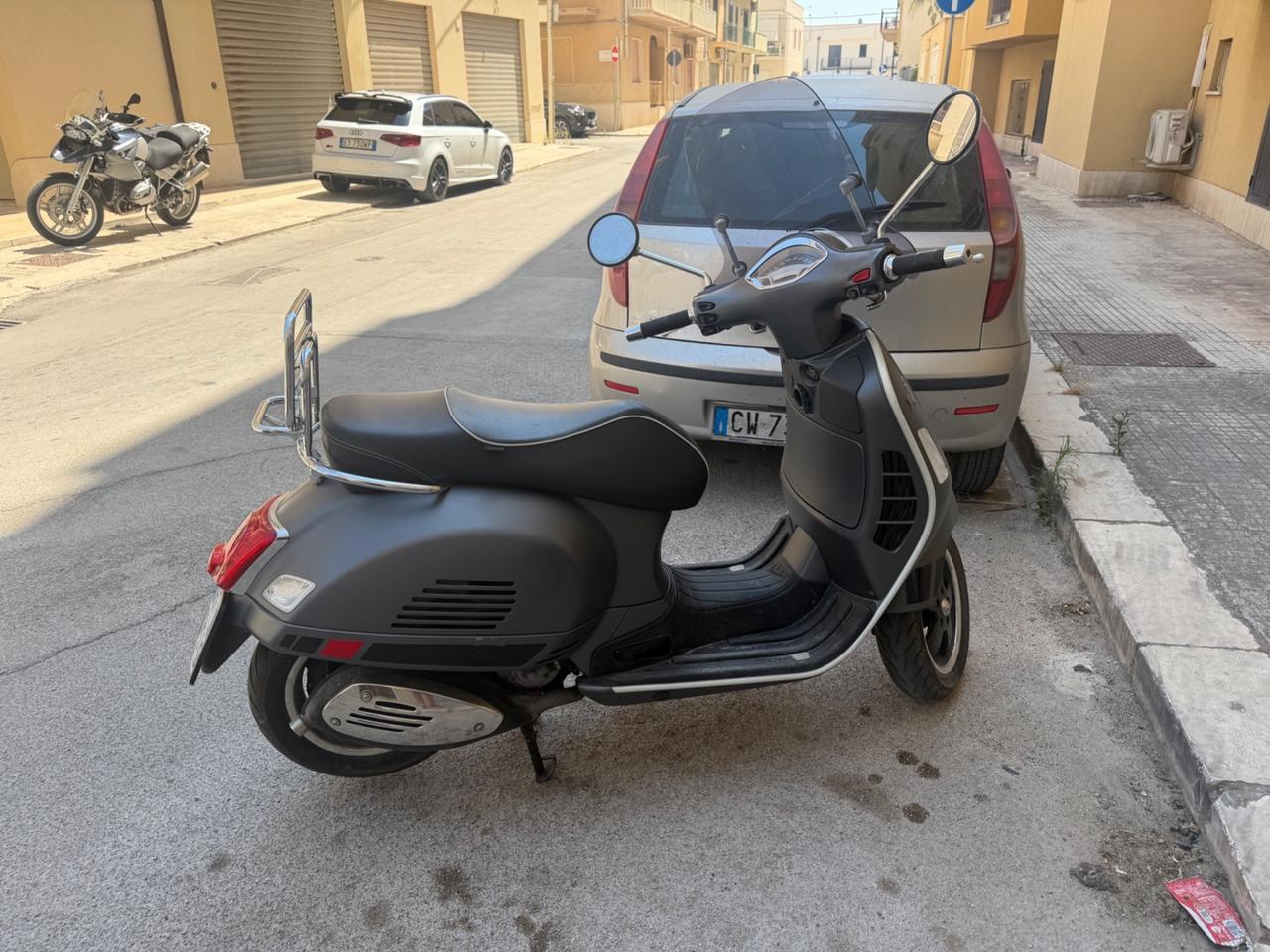 Piaggio Vespa 300 GTS S