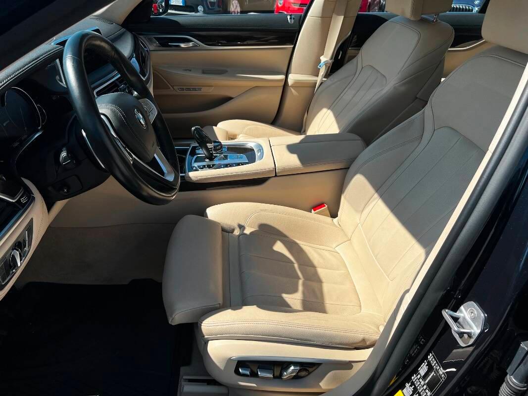 BMW Serie 7 740e Eccelsa auto