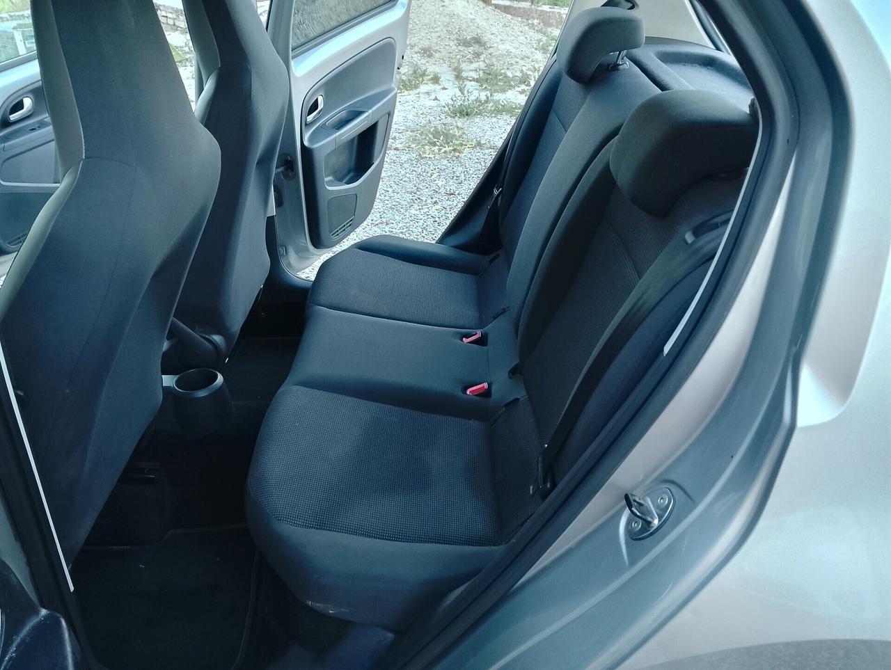 Volkswagen up 1.0 tutta tagliandata full optional