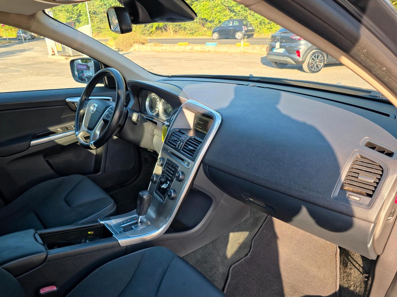 Volvo XC 60 XC60 D5 AWD Geartronic Summum CV-215 E5 Automatico 2012