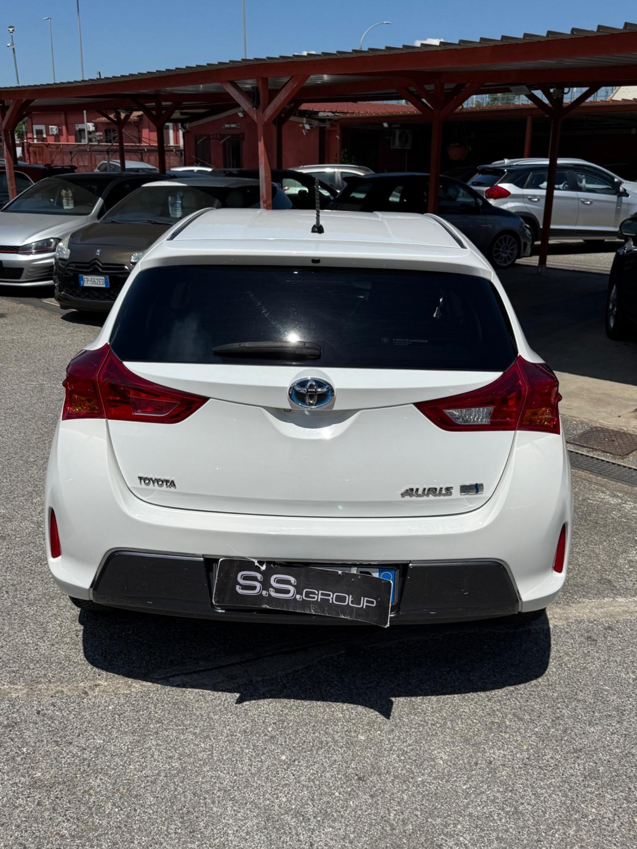 Auris 1.8 Hybrid Lounge-unipro-rate-