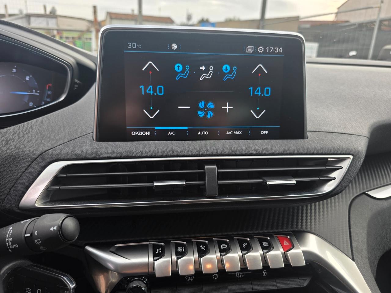 Peugeot 3008 BlueHDi 130 S&S Allure