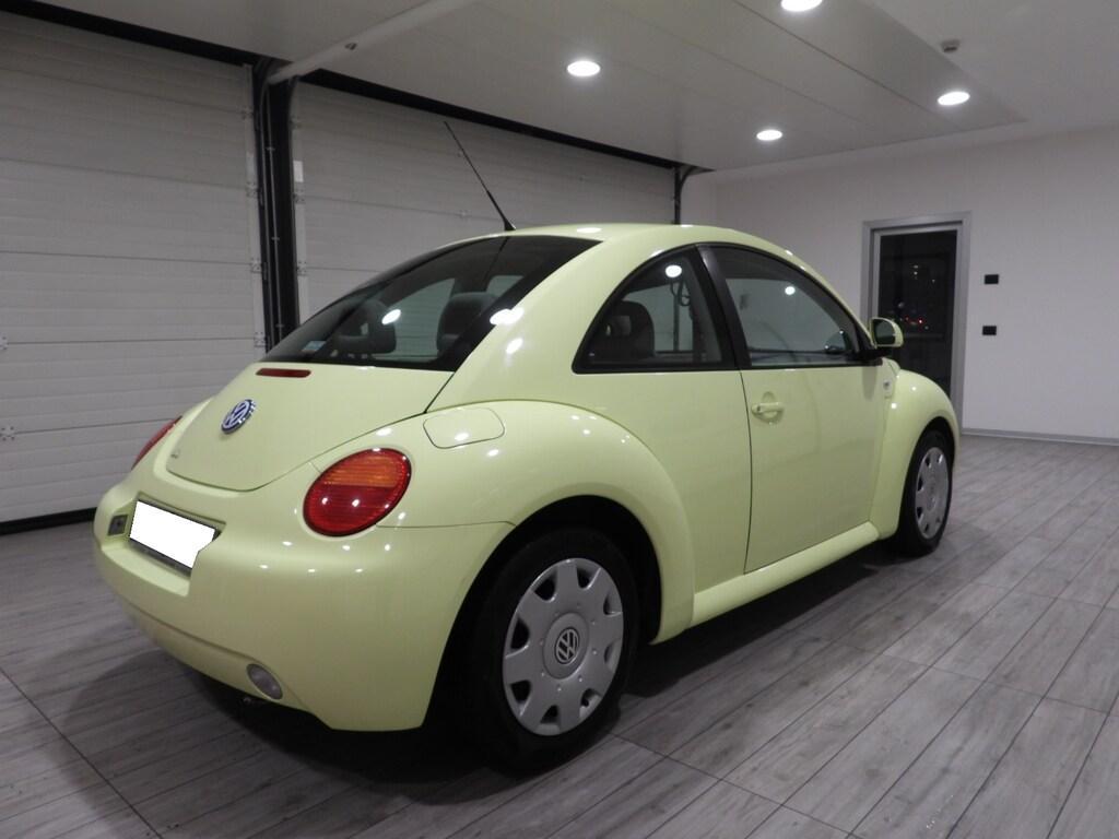 Volkswagen New Beetle Berlina 2.0