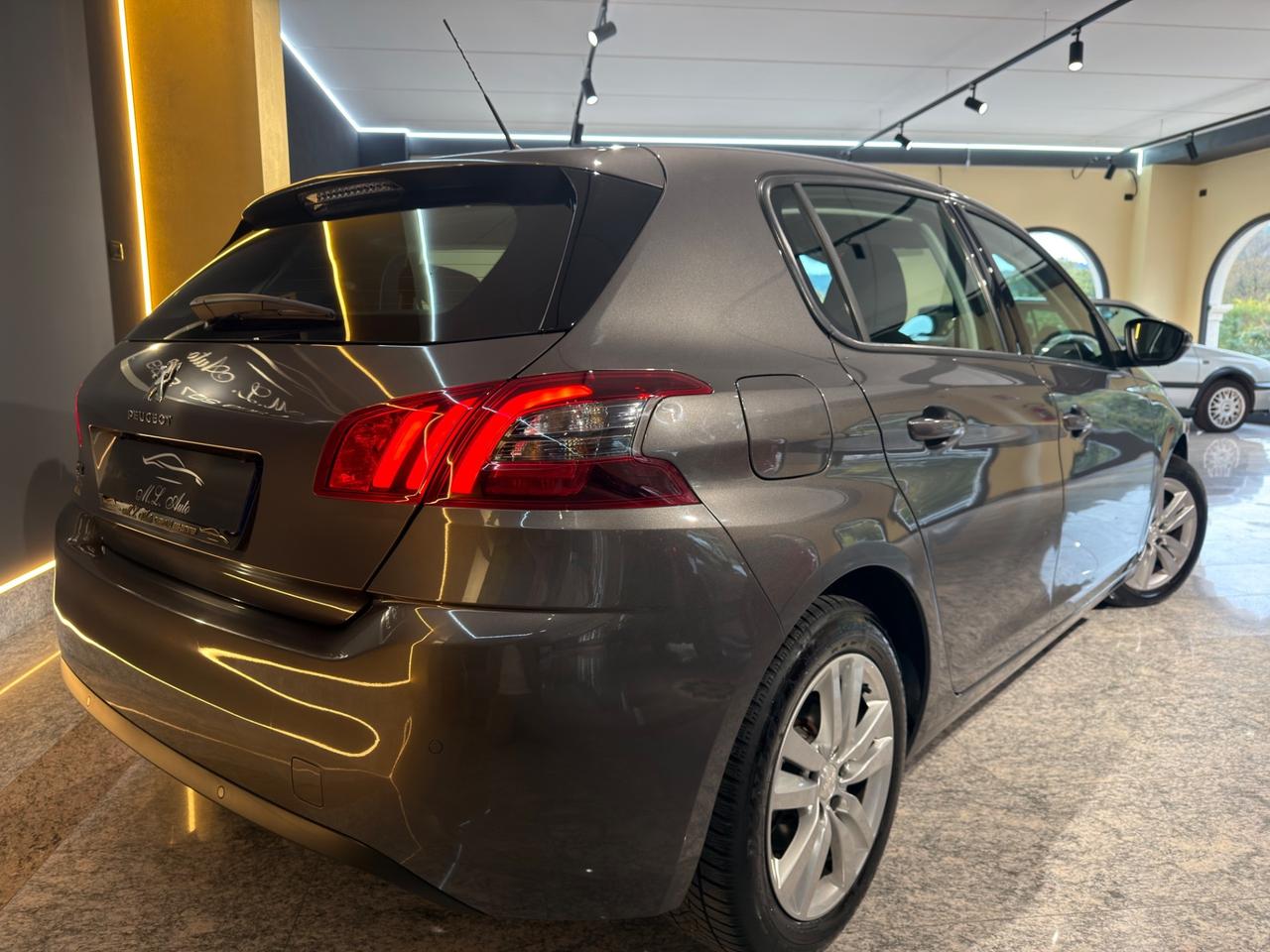 Peugeot 308 BlueHDi *AUTOMATICA* NEOPATENTATI