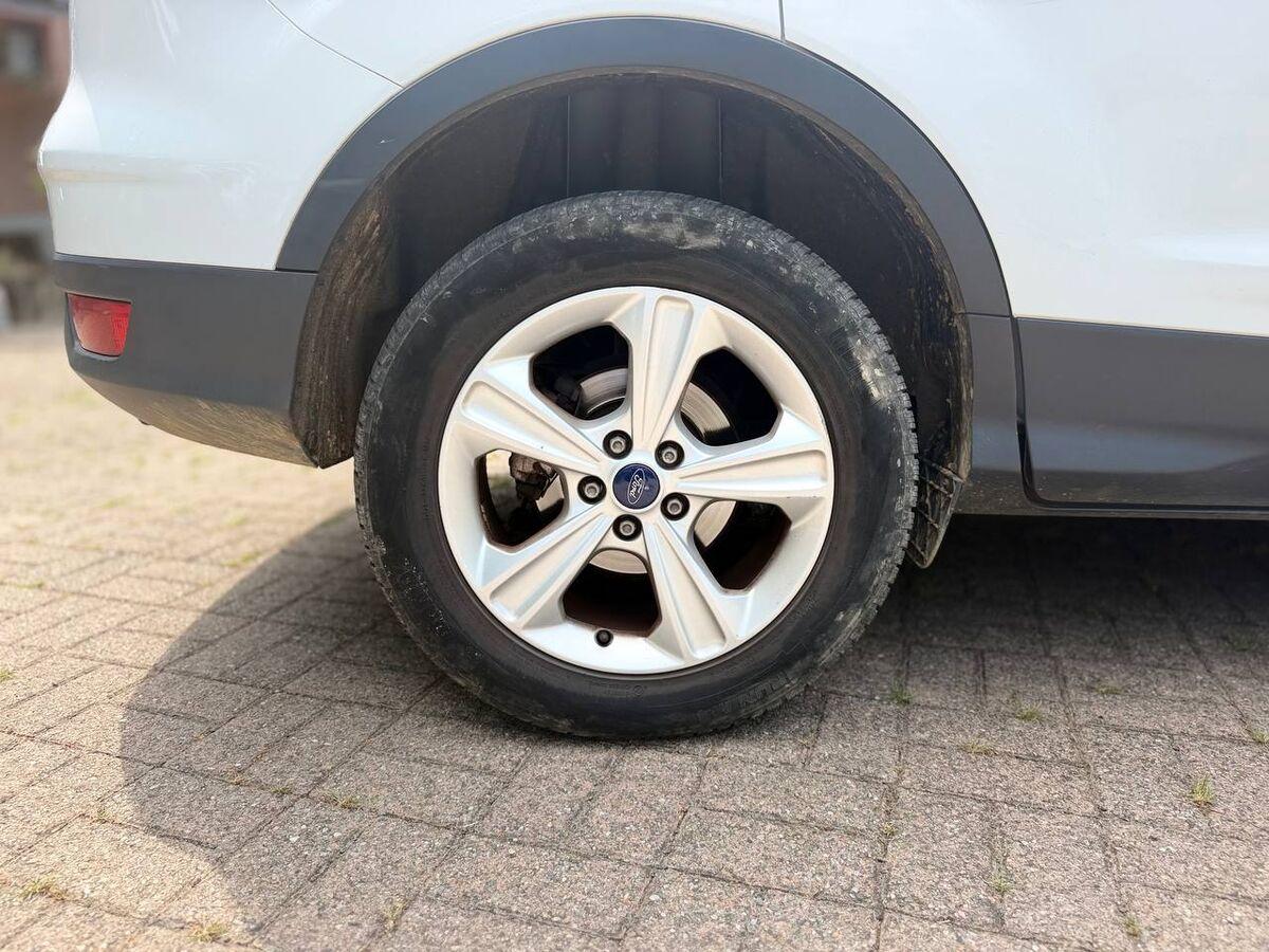 Ford Kuga 1.6 ecoboost Plus s&s 2wd 150cv