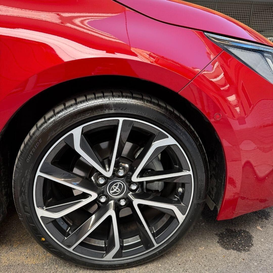 Toyota Corolla 2.0 Hybrid Lounge