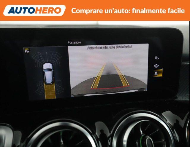 MERCEDES-BENZ GLB 200 Automatic Premium