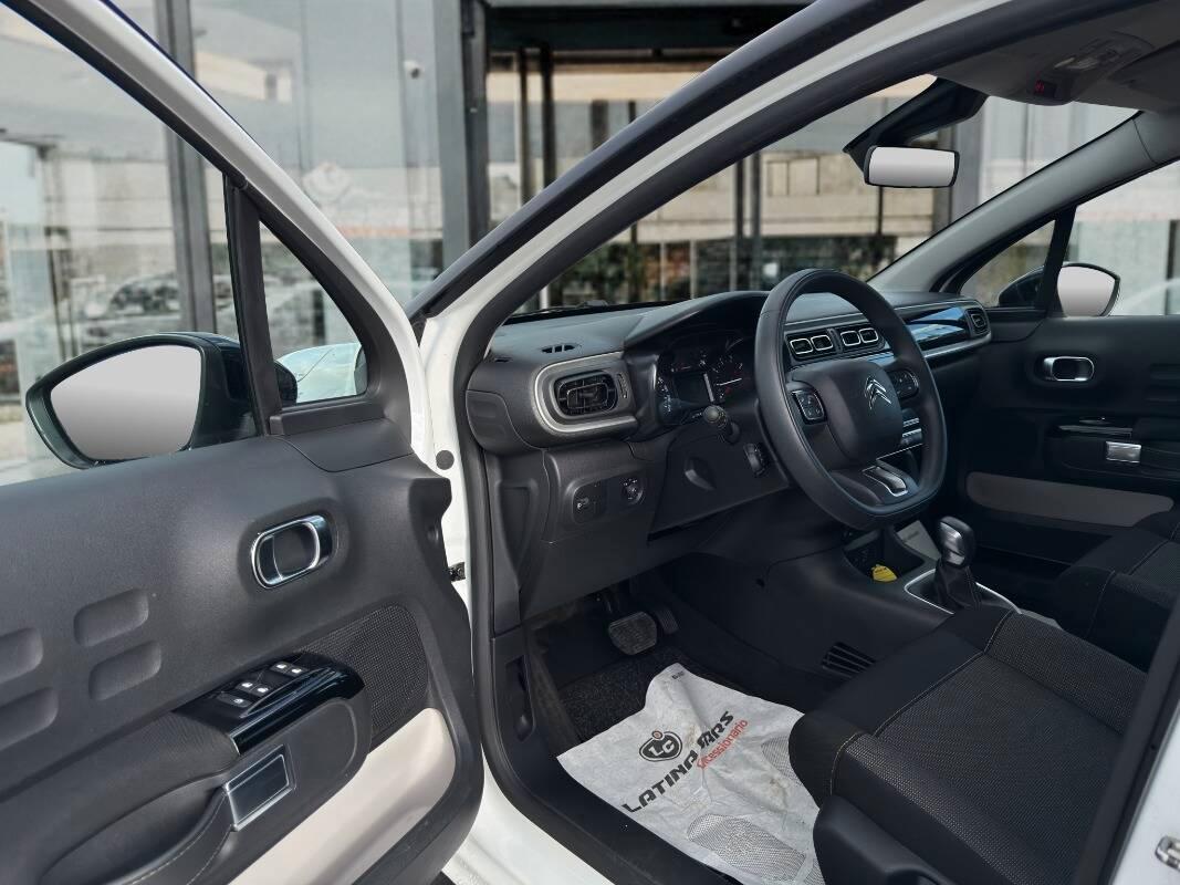 Citroen C3 1.2 puretech Shine s&s 110cv eat6 Con CARPLAY