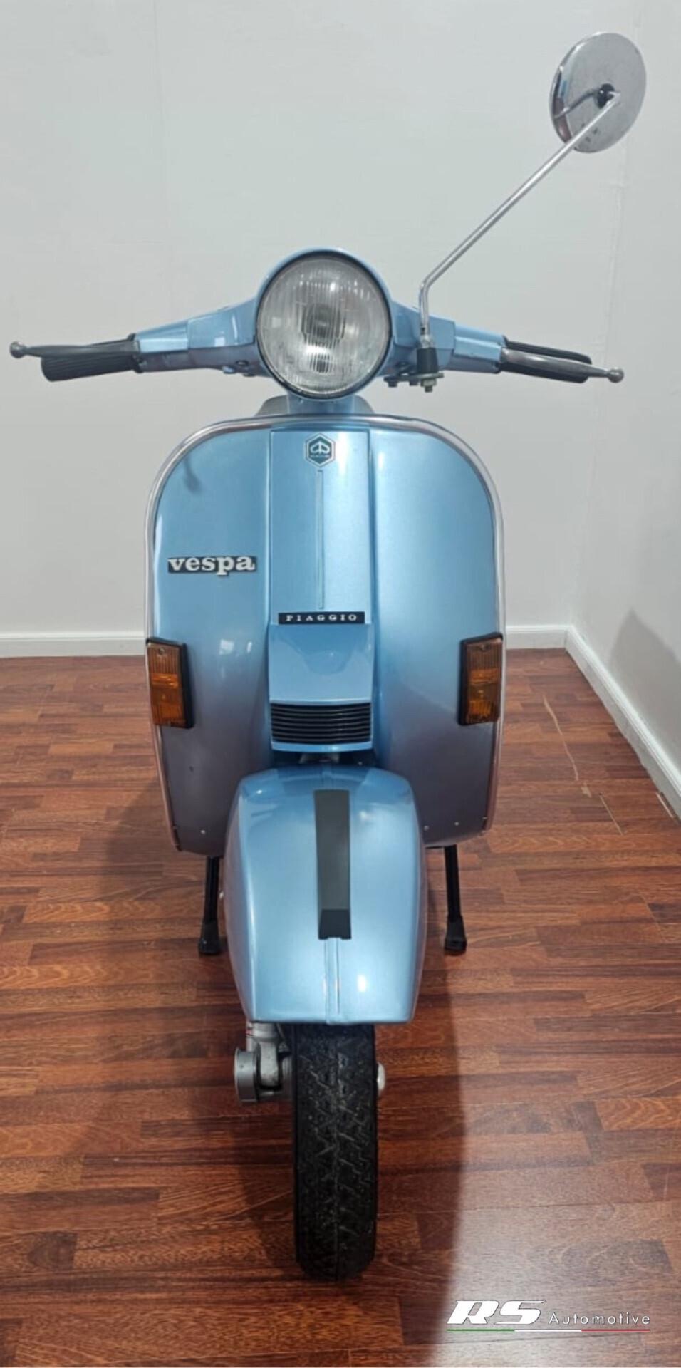 Vespa PX 200E