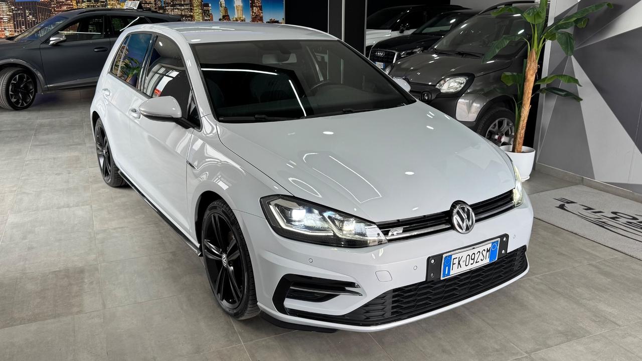 Volkswagen Golf 1.6 TDI 115 CV 5p. R-Line