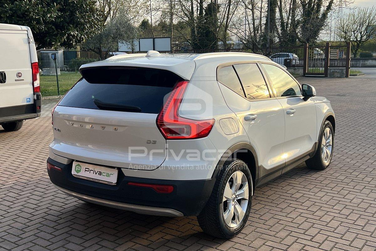 VOLVO XC40 D3 Geartronic Momentum