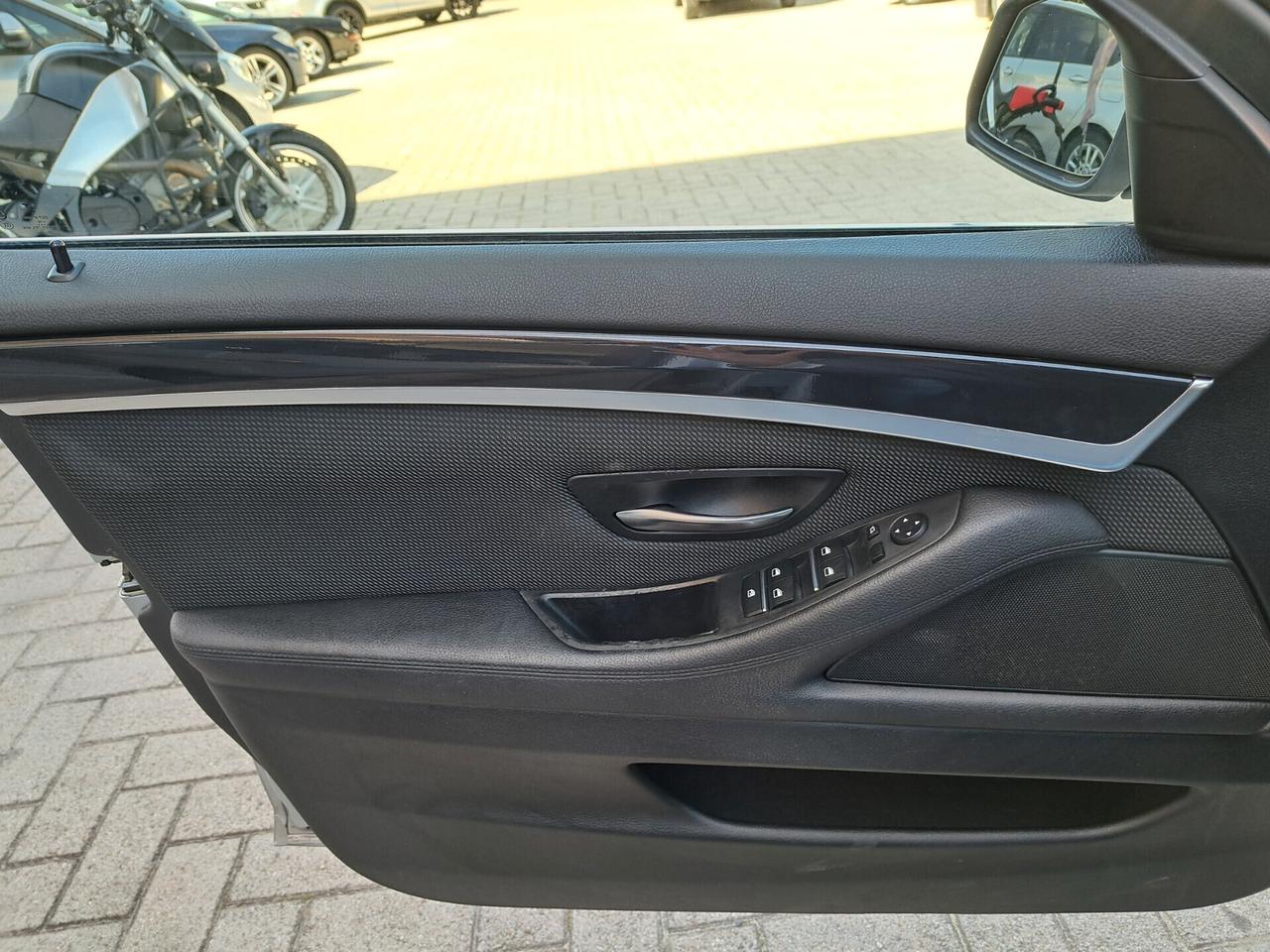 Bmw 520d ,190CV /AUTO /SENSORI /EURO 6