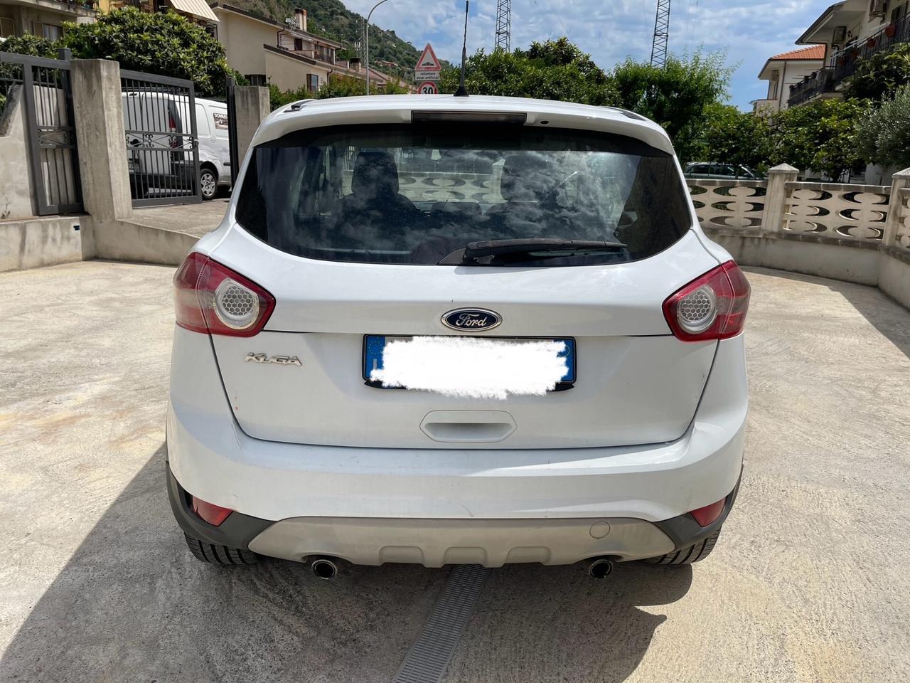 Ford Kuga 2.0 TDCI 140 CV 2WD