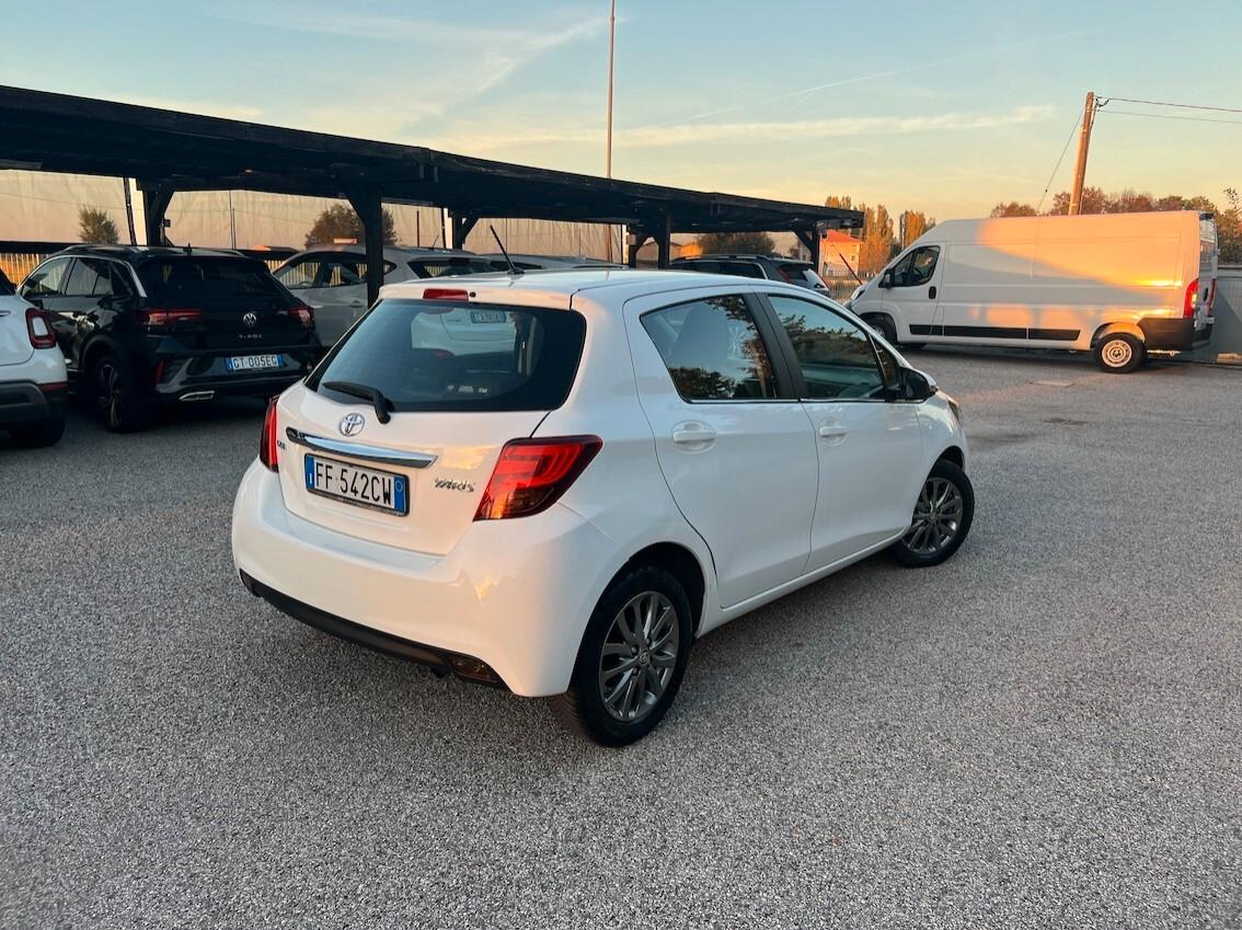 Toyota Yaris 5p 1.0 Cool - UNICO PROPRIETARIO - NEOPATENTATI