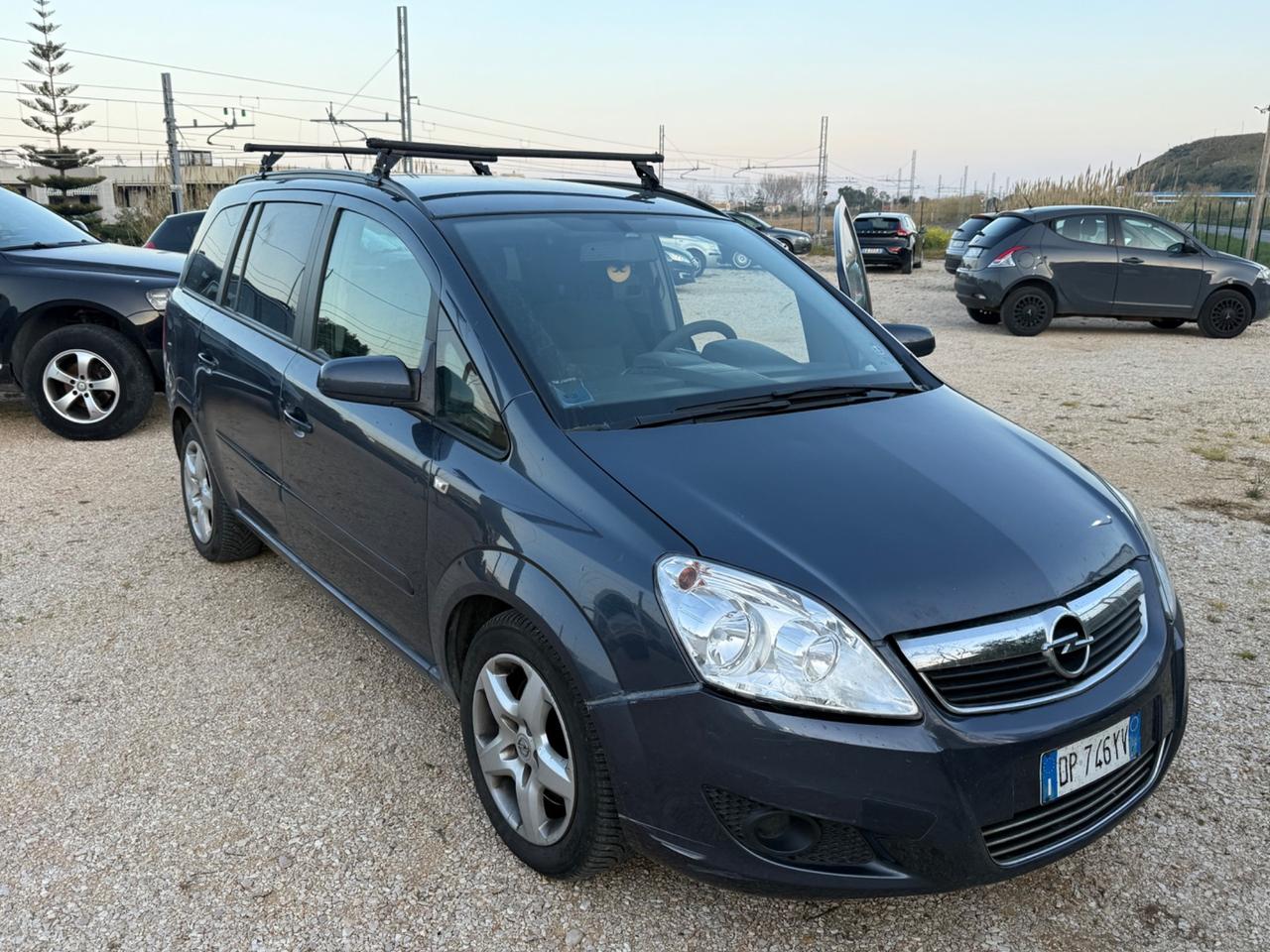 Opel Zafira 1.9 DIESEL 7 POSTI PREZZO SHOCK 1.999€