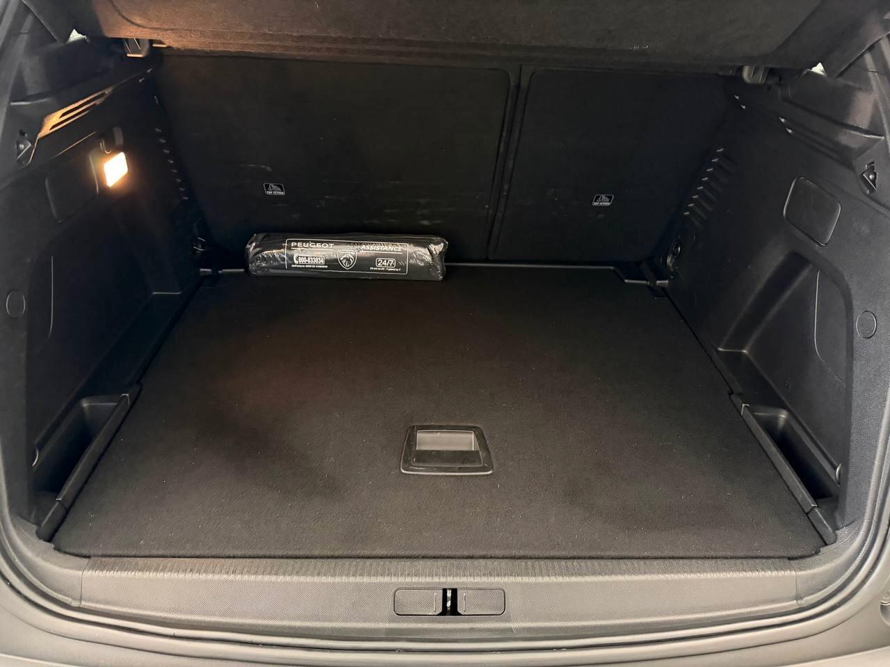 Peugeot 3008 2022 130 S&S CASTELLETTO + MANUALE