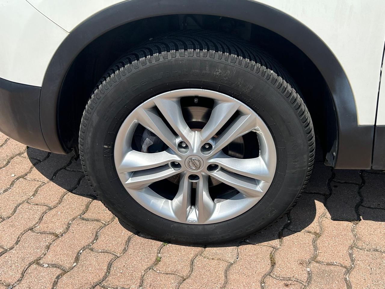 Nissan Qashqai 1.5 dCi DPF Tekna