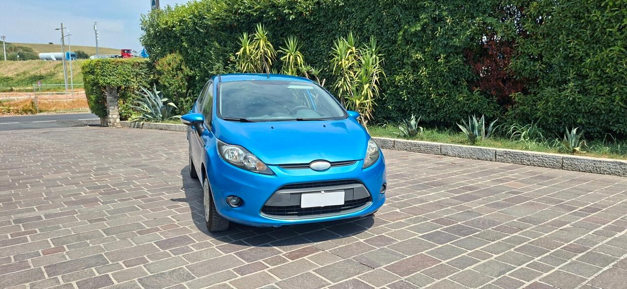 FIESTA 5 PORTE 1.4 CON GPL X NEOPATENTATI
