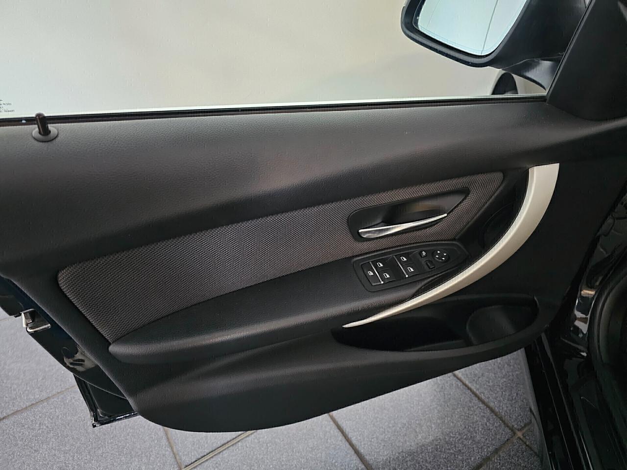 Bmw 330dA Touring Sport 258cv