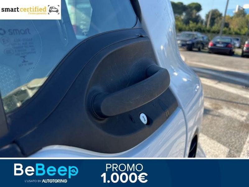 smart fortwo EQ PASSION 22KW