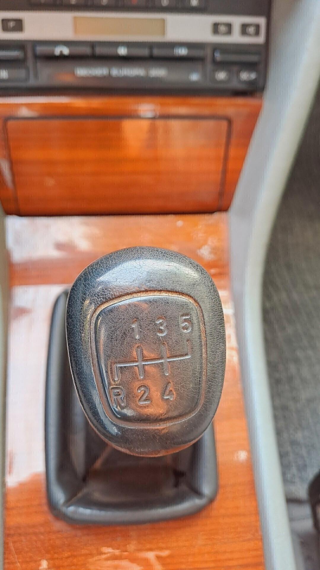 Mercedes-benz E 230 230 e clima