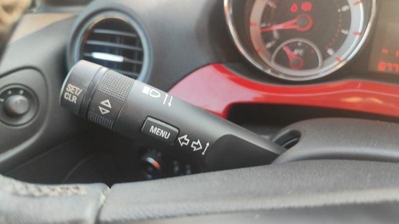 Opel Adam 1.2 70 CV Jam